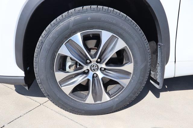 2023 Toyota Highlander - $38,990