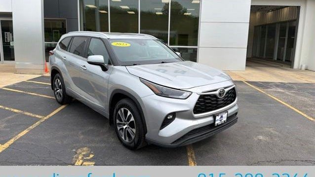 Preowned 2023 Toyota Highlander LE for Sale
