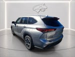 2023 Highlander Thumbnail 3