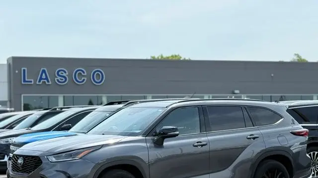 Preowned 2025 Toyota Highlander LE for Sale