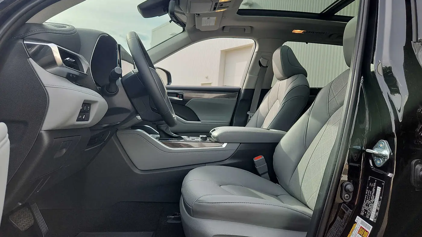 2026 Toyota Highlander Platinum
