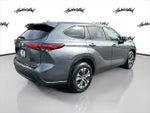 2023 Highlander Thumbnail 5
