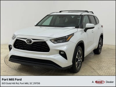2023 Toyota Highlander AWD LE 4DR SUV
