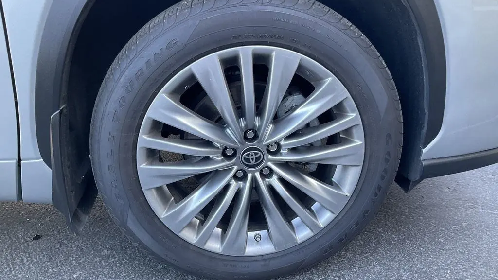 2024 Toyota Highlander Platinum