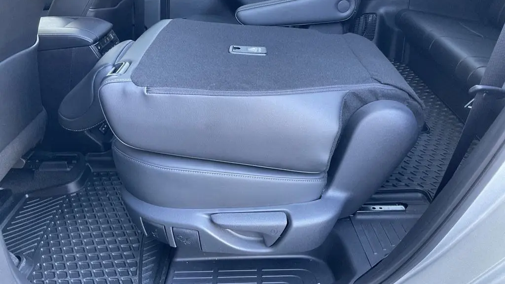 2024 Toyota Highlander Platinum