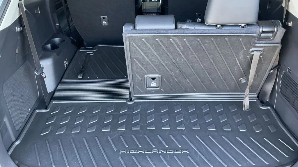 2024 Toyota Highlander Platinum