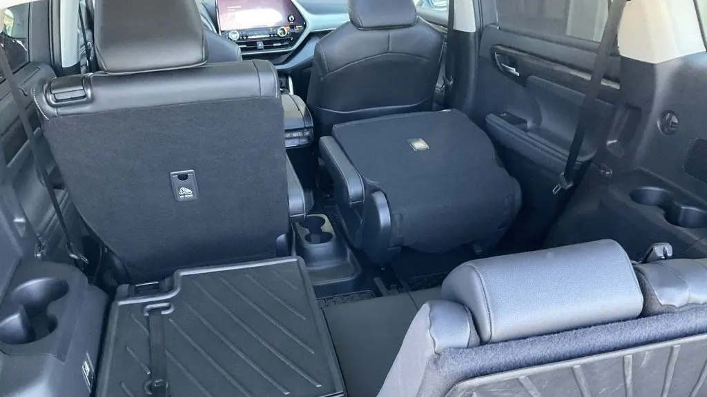 2024 Toyota Highlander Platinum