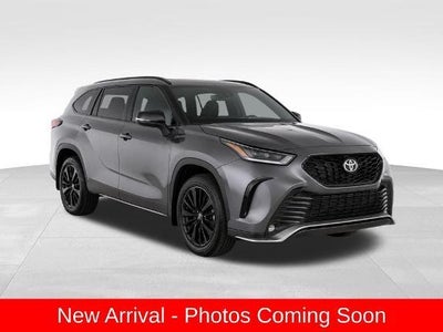 2025 Toyota Highlander AWD LE 4DR SUV