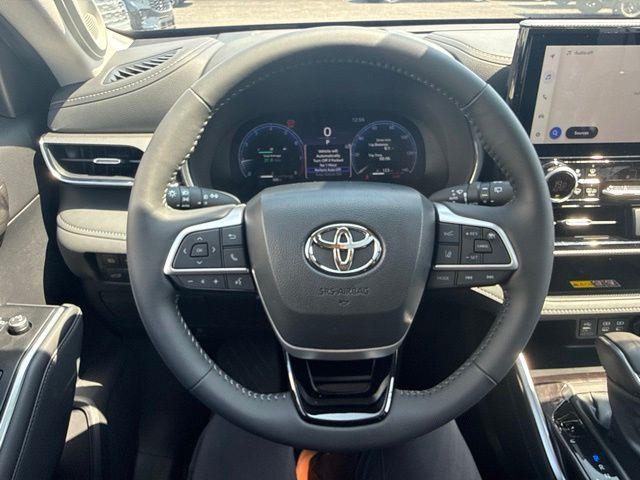 2026 Toyota Highlander - $56,995