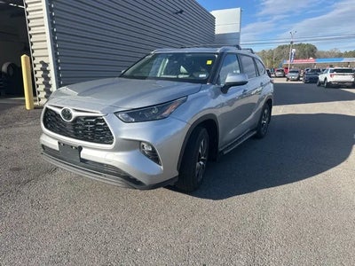 2023 Toyota Highlander AWD L 4DR SUV