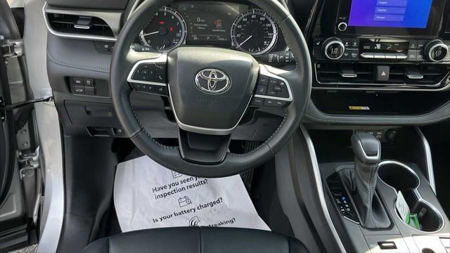 2023 Toyota Highlander XLE