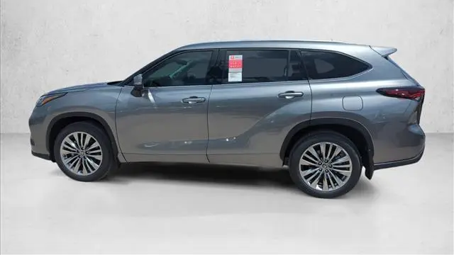 2026 Toyota Highlander Platinum
