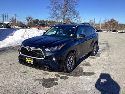 2023 Toyota Highlander AWD LE 4DR SUV