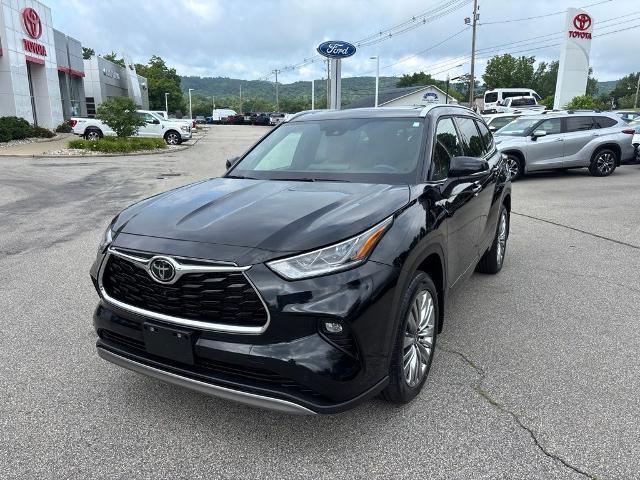 2024 Toyota Highlander - $48,000