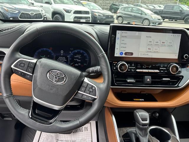2024 Toyota Highlander - $48,000