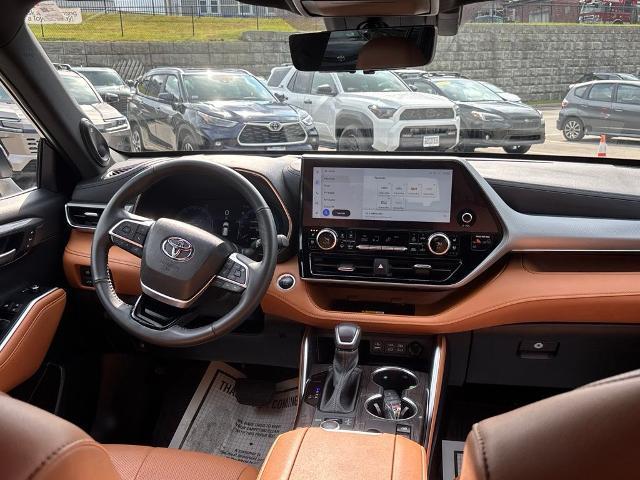 2024 Toyota Highlander - $48,000