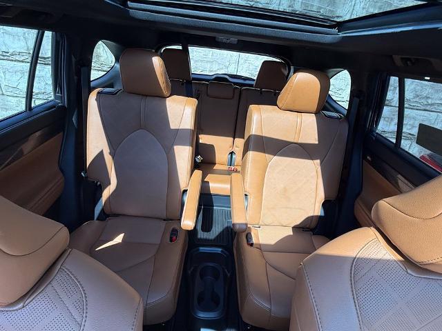 2024 Toyota Highlander - $45,999