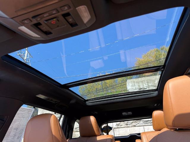 2024 Toyota Highlander - $45,999