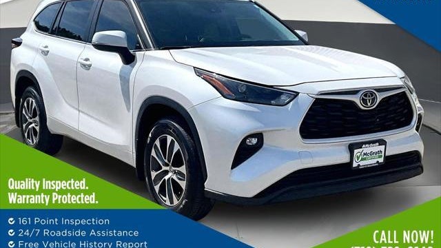Preowned 2024 Toyota Highlander XLE for Sale