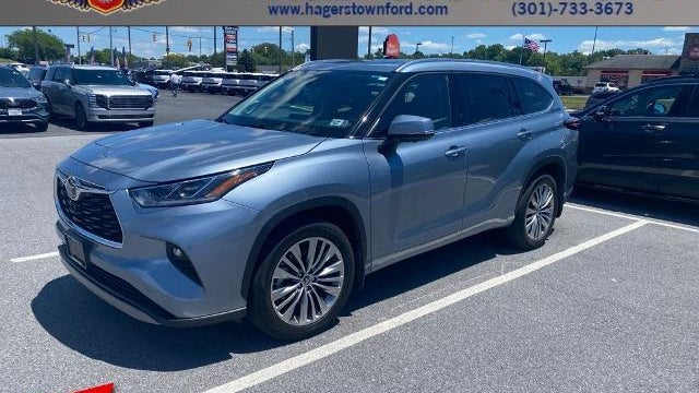 Preowned 2024 Toyota Highlander LE for Sale