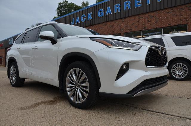 2024 Toyota Highlander