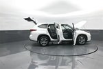 2023 Highlander Thumbnail 37