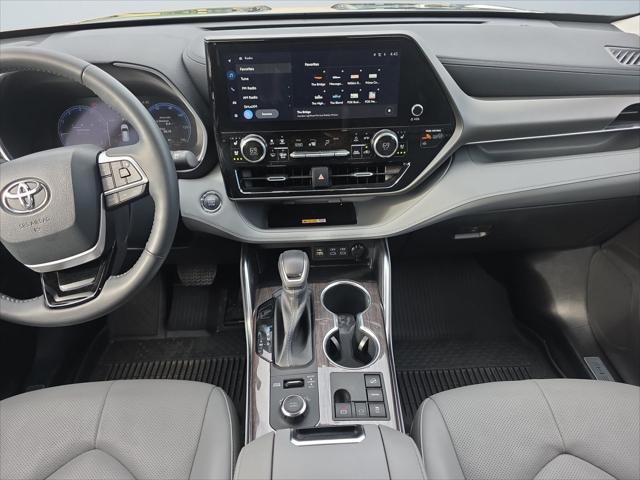 2023 Toyota Highlander - $43,169