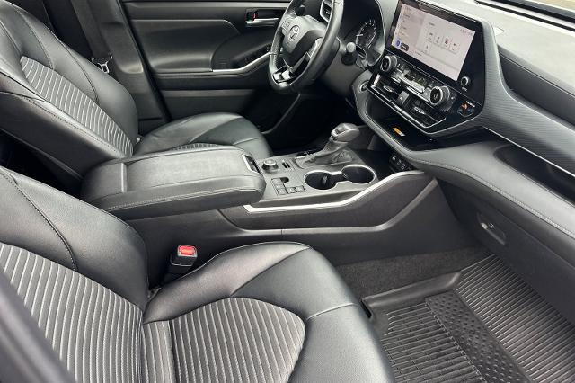 2024 Toyota Highlander - $41,025
