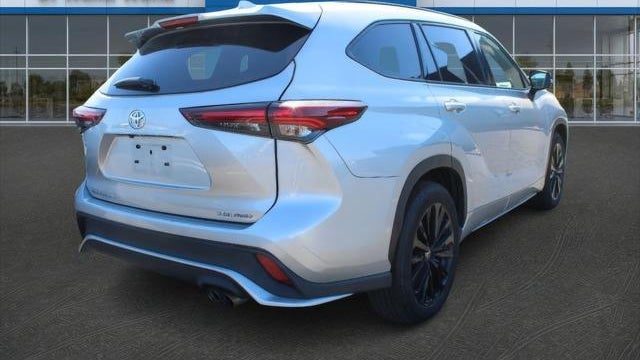 2025 Toyota Highlander XSE