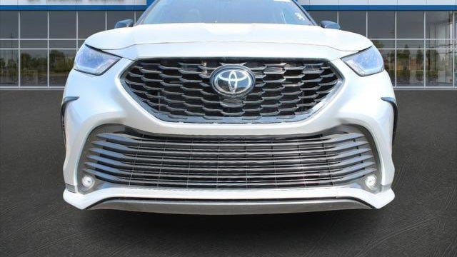 2025 Toyota Highlander XSE
