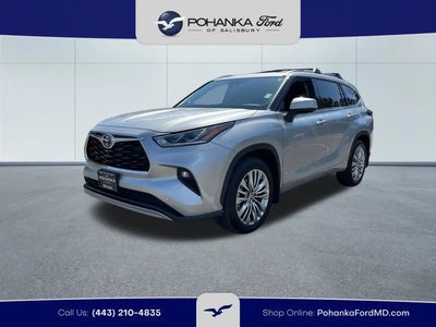 Photo of a 2025 Toyota Highlander AWD LE 4DR SUV for sale