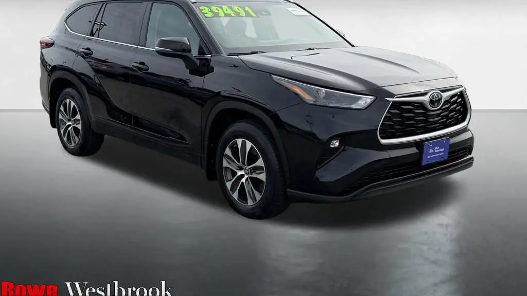 Preowned 2023 Toyota Highlander L for Sale