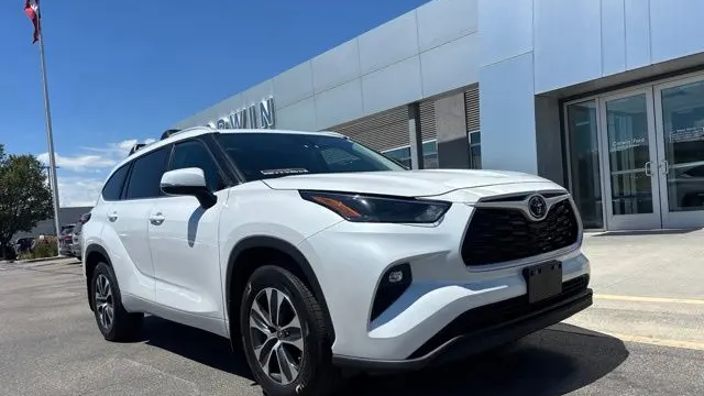 2023 Toyota Highlander L