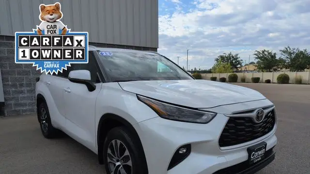 Preowned 2023 Toyota Highlander LE for Sale