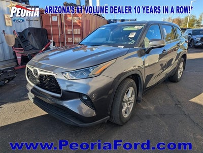 2024 Toyota Highlander AWD LE 4DR SUV