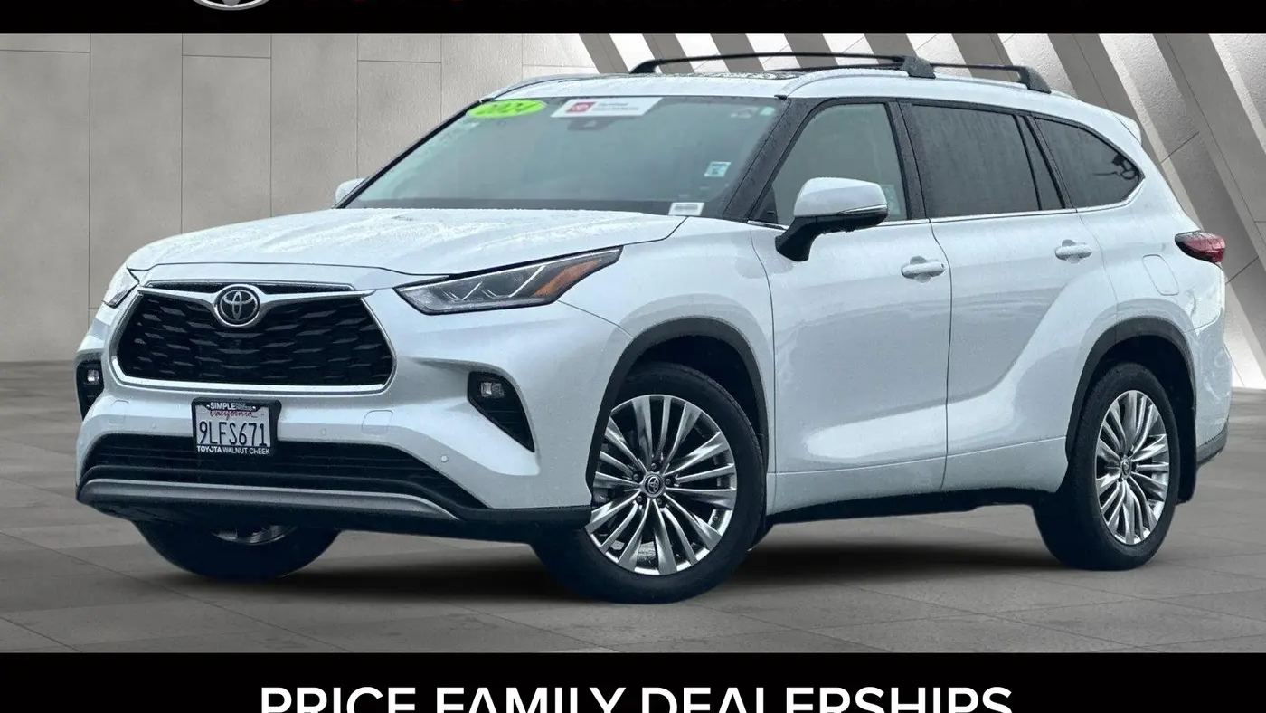 Preowned 2024 Toyota Highlander Platinum for Sale
