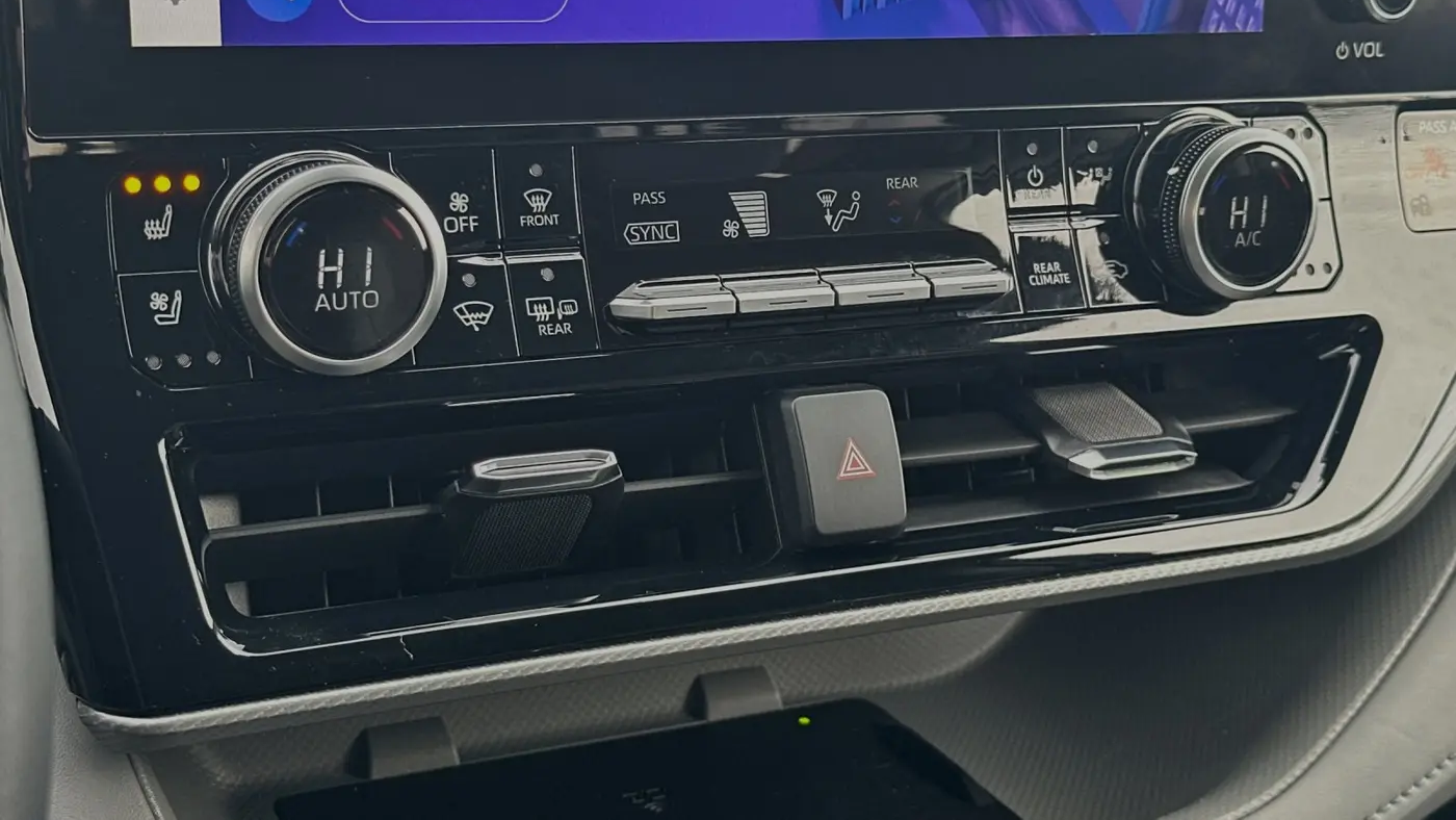 2024 Toyota Highlander Platinum