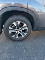 2024 Highlander Thumbnail 5