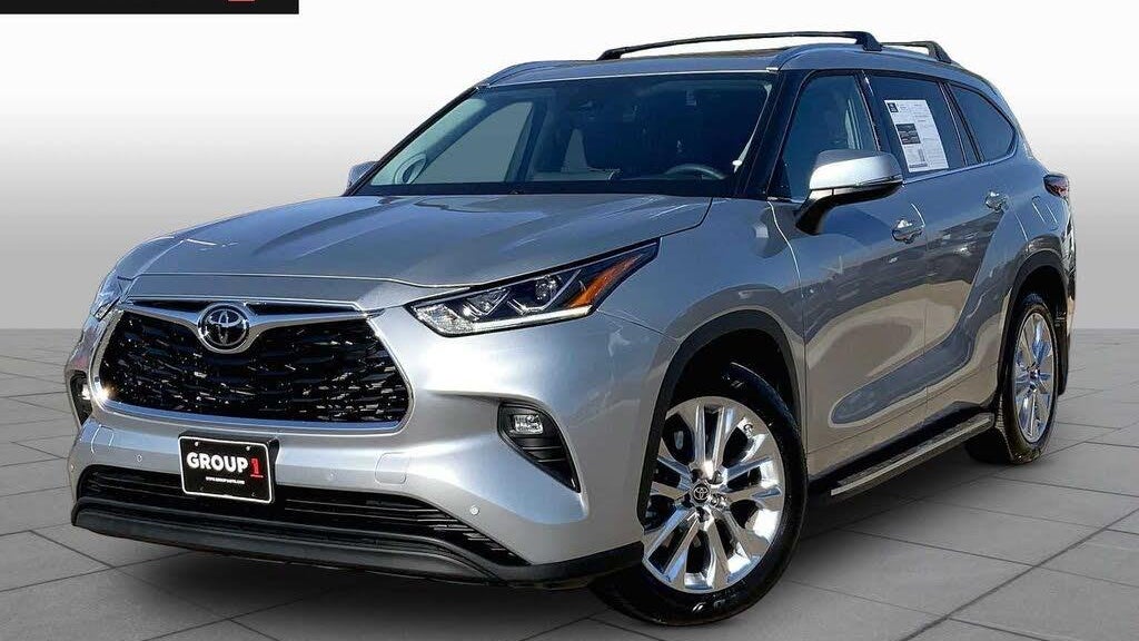 Preowned 2025 Toyota Highlander LE for Sale