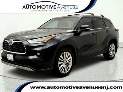 2025 Toyota Highlander AWD LE 4DR SUV