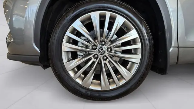 2026 Toyota Highlander XSE