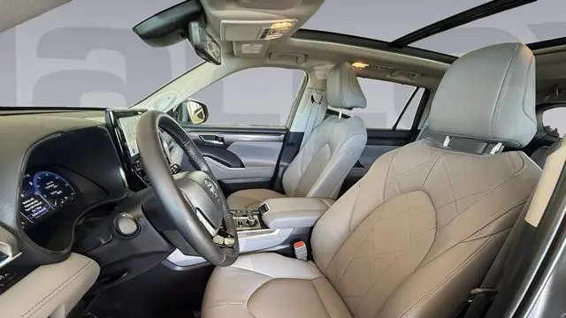 2026 Toyota Highlander XSE