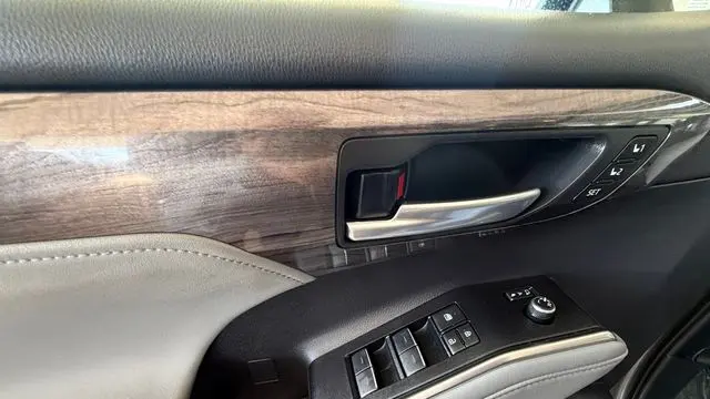 2026 Toyota Highlander XSE