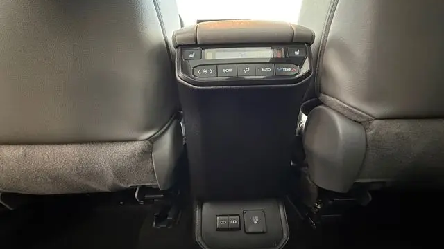 2026 Toyota Highlander XSE