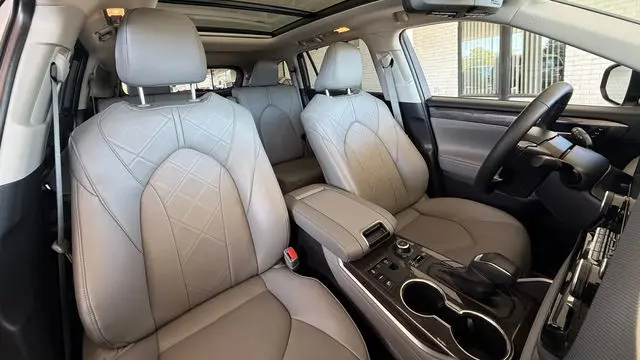 2026 Toyota Highlander XSE