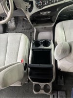 2014 Sienna Thumbnail 17