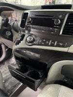 2014 Sienna Thumbnail 19