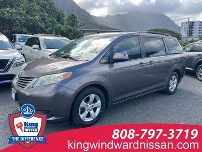 2016 Toyota Sienna LE 7-Passenger Auto Access Seat 4DR Mini-Van