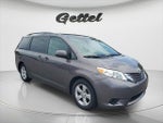 2015 Sienna Thumbnail 3