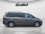 2015 Sienna Thumbnail 4